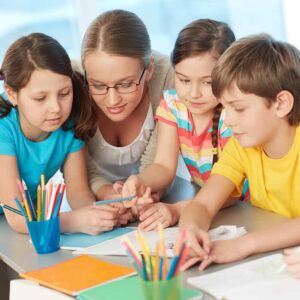 Estudiar maestría en auxiliar de guardería